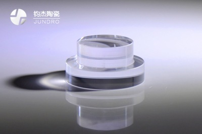如何保證藍(lán)寶石水晶加工服務(wù)的精度？